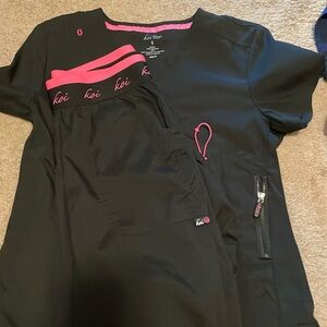 Koi scrubs